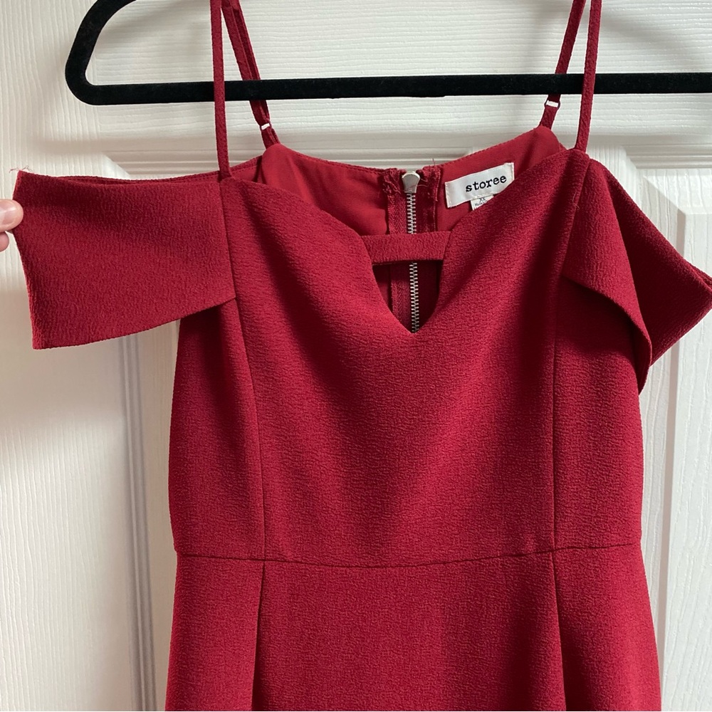Red dress - Storee - Picture 2 of 5